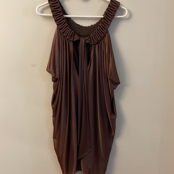 BCBG halter top with tie back - Picture 4 of 6